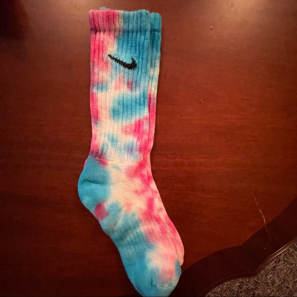 - Nike tie dye socks - Picture 1 of 3